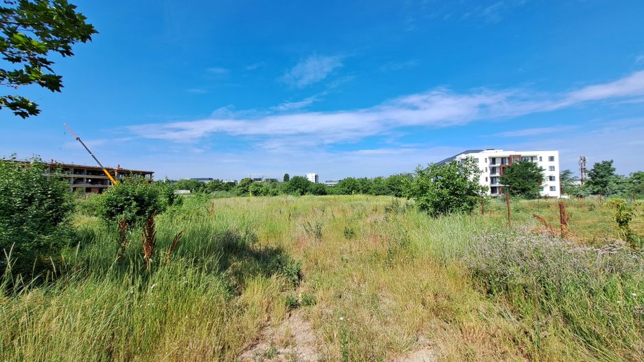 Teren intravilan 1907 mp - Aviatiei - Poză 3