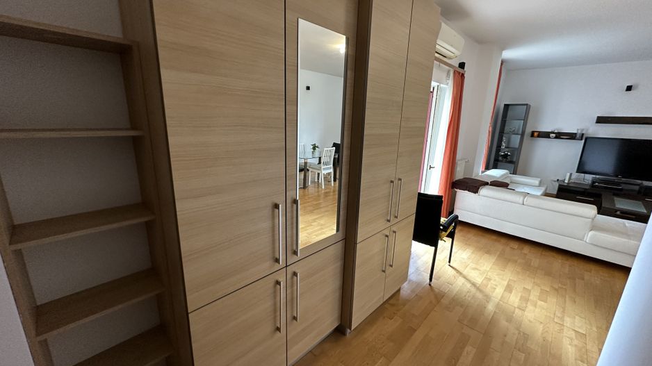 Apartament cu 3 camere - Poză 14