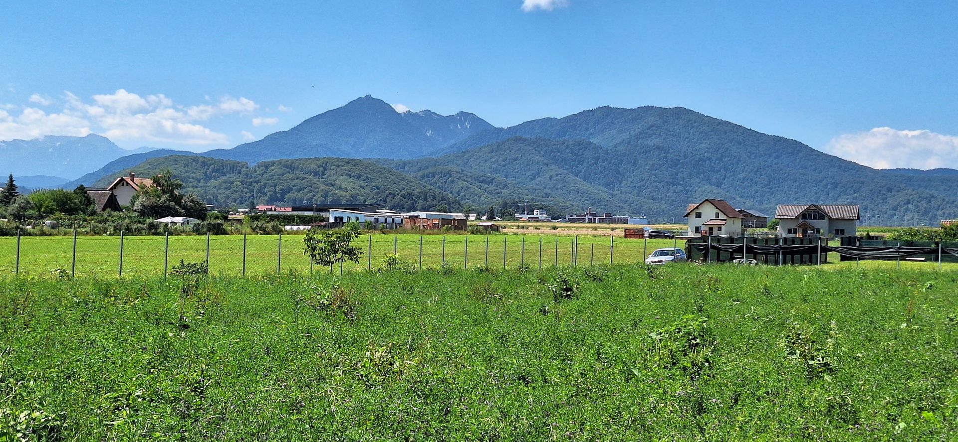 Sacele, teren intravilan 1386 mp, parau, priveliste superba, 45 euro/mp - Poză 1