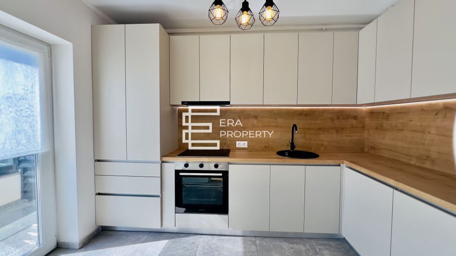 Penthouse 4 camere, terasa 14.42 mp mobilat -zona Aeroport Sibiu - Poză 2