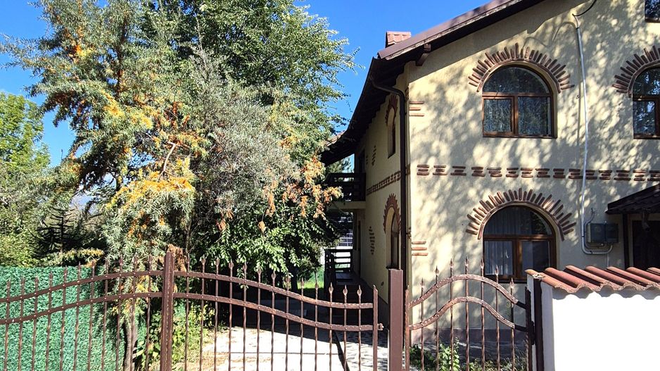 COMISION 0% - Casa cu view specataculos, D+P+M 236mp teren 436mp Campulung Arges - Poză 38