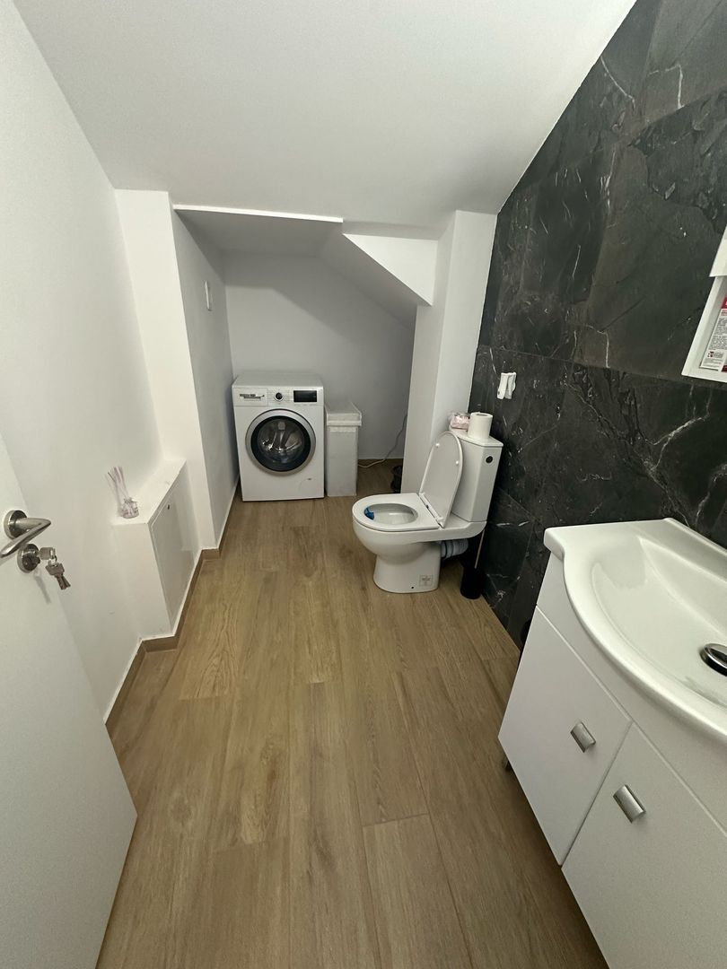 Casă P+1+pod de vânzare – 3 dormitoare, zona 23 August Otopeni, ansamblu - Poză 12