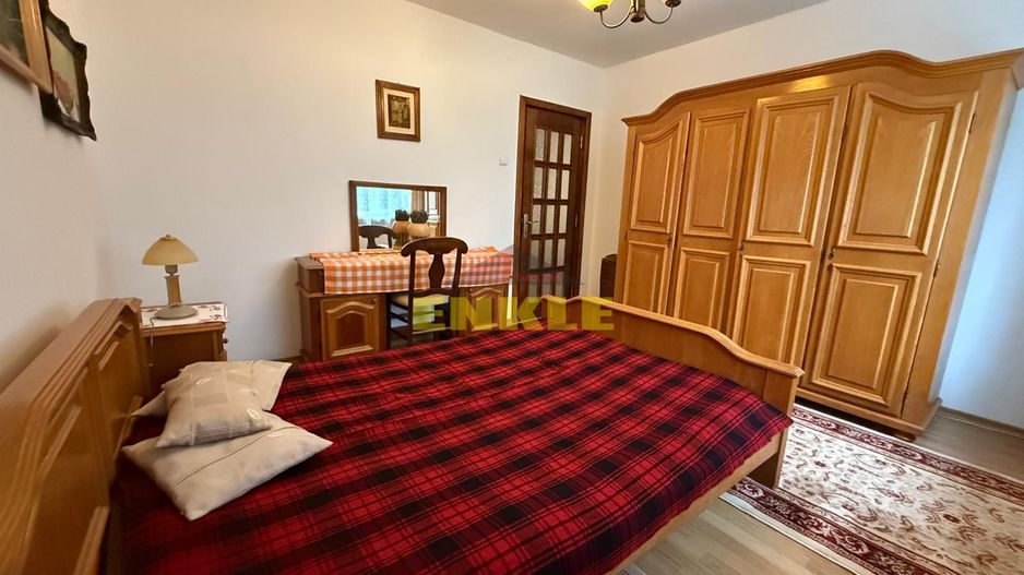 De închiriat apartament 3 camere – zona Marchian - Poză 3