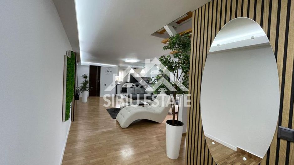 Apartament de vanzare, cu 4 camere,  82.4 mp. -Calea Cisnadiei (Ciresica) - Poză 20