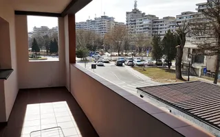 Apartament cu 3 camere, 85 mp, zona zero, Cetatea Alba Carolina - Poză 15