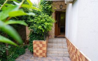 Casă modernă și cochetă cu grădină frumoasă în Techirghiol - Poză 6