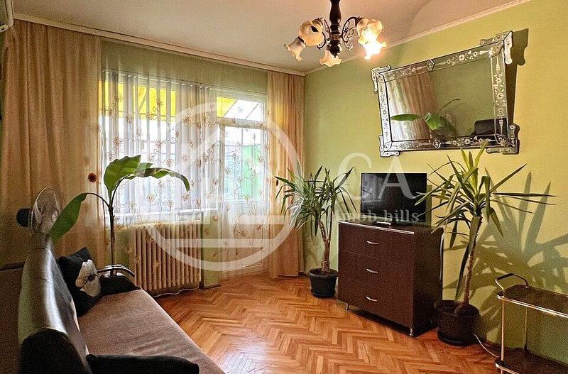 Apartament cu 3 camere de vanzare in zona Rogerius Oradea - Poză 6