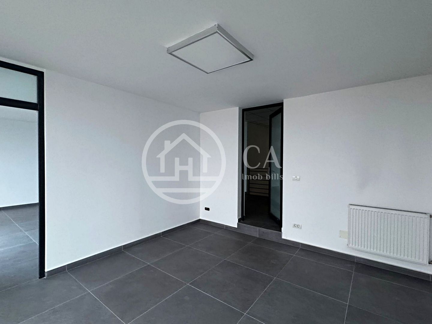 Spațiu comercial de închiriat cu 7 camere în zona Centurii, Oradea - Poză 5