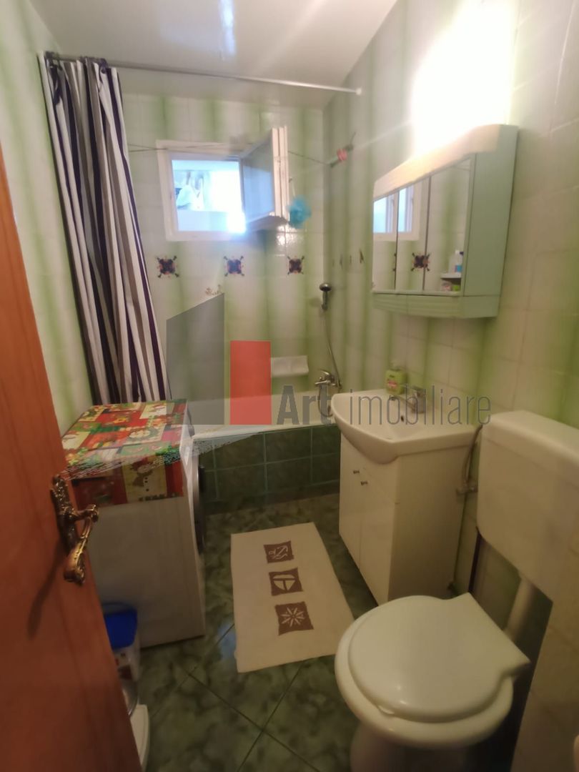Vânzare apartament 3 camere semidecomandat Bd. Obregia - Cultural - Poză 9