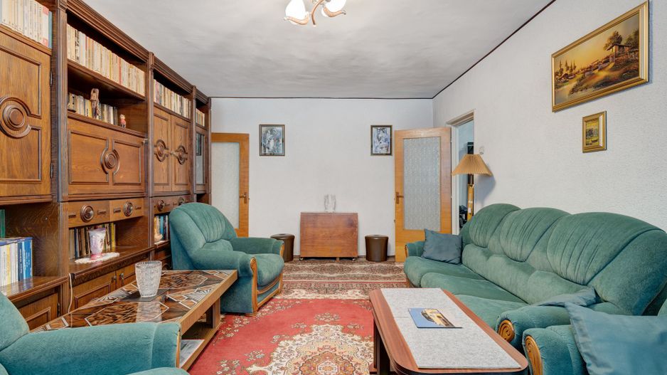 RARITATE la vânzare - 3 camere, etaj 4, Calea Vacaresti-Mall Sun Plaza - Poză 2