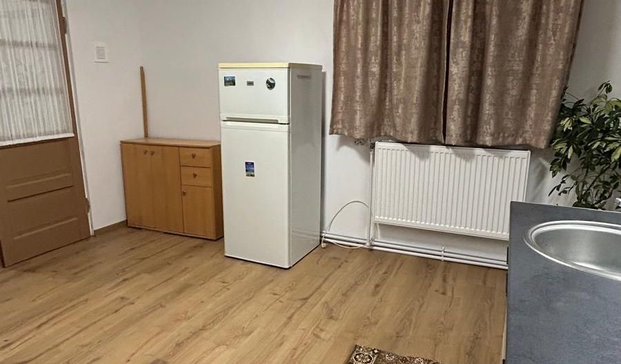 GARSONIERA - RAHOVA, PET-FRIENDLY, MOBILAT/UTILAT MODERN, CURTE - Poză 7