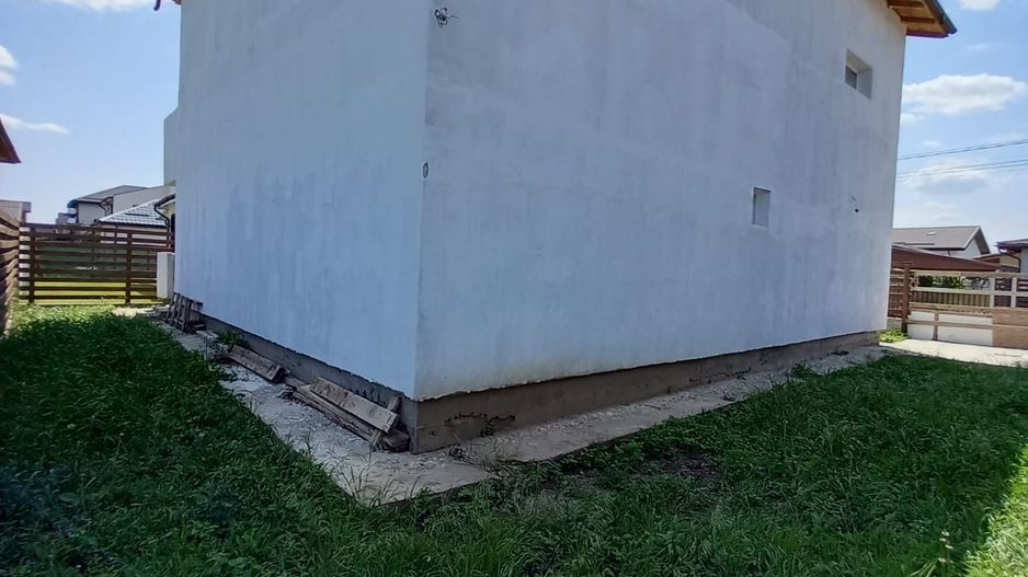 Vila comuna Berceni - Poză 37