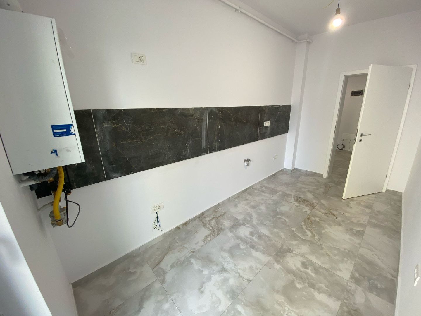 Giroc - Str. Neptun | Apartamente 1 și 2 camere | Lângă Profi și Parc - Poză 5