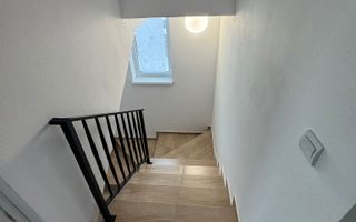 Chirie Casă cu 5 Camere Tip Duplex în Brașov, Cartier Izvor. - Poză 9