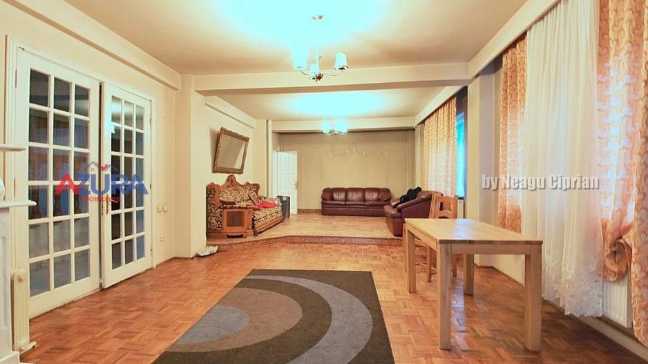 COMISION 0% - De Inchiriat Vila Ultracentral Pitesti - Poză 2