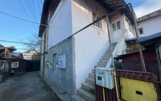 Apartament 2 cam in Vila etaj 1 + pod + curte 34 mp Campina - Poză 12