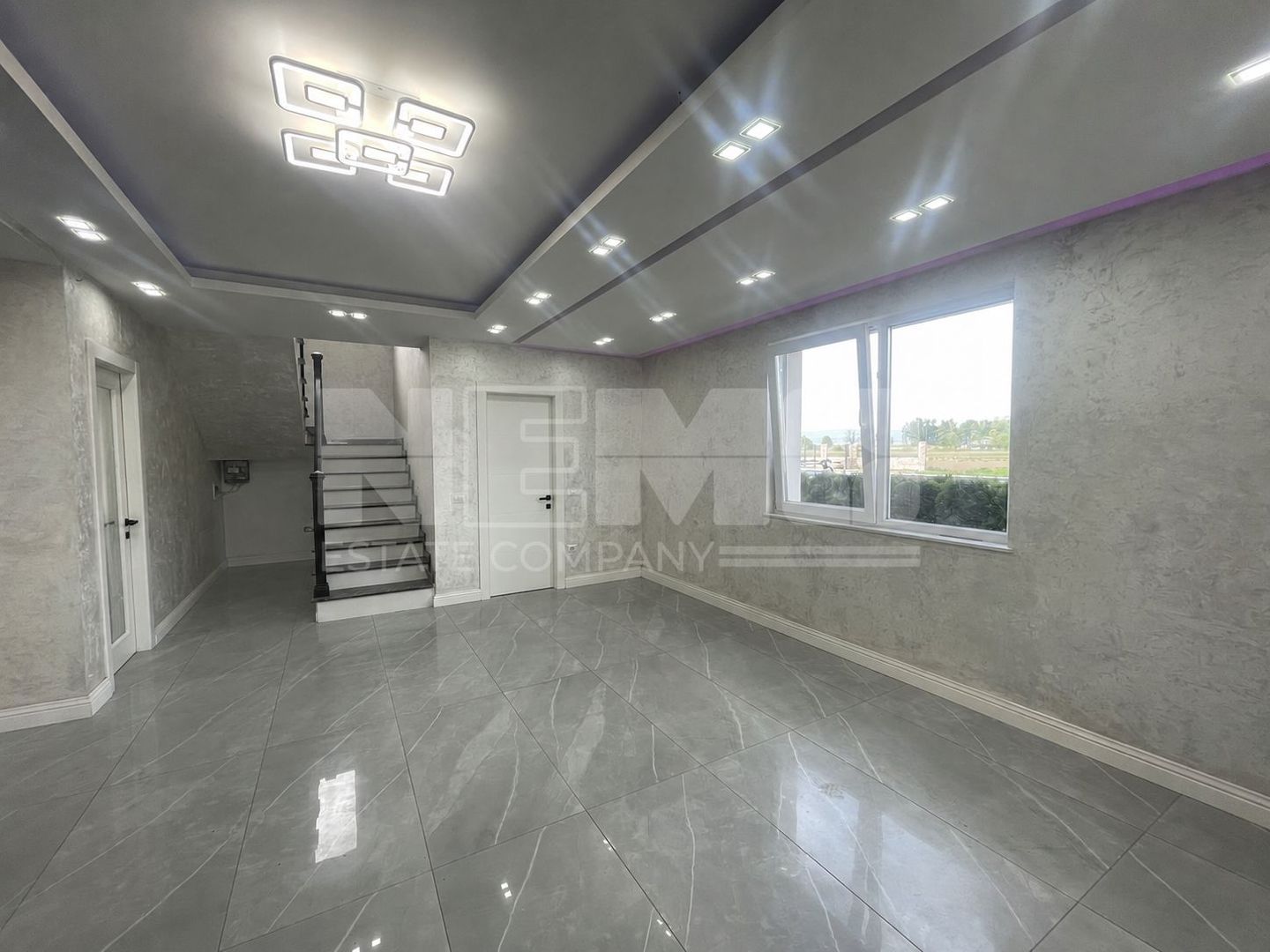 Casa moderna 210 mp | Zona centrala | Cartier privat| Radauti - Poză 4