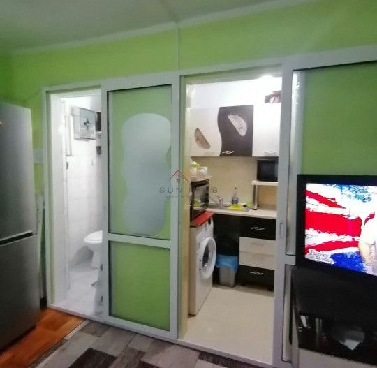 Garsoniera, zona centrala, renovata si mobilata, Campina, Prahova - Poză 9