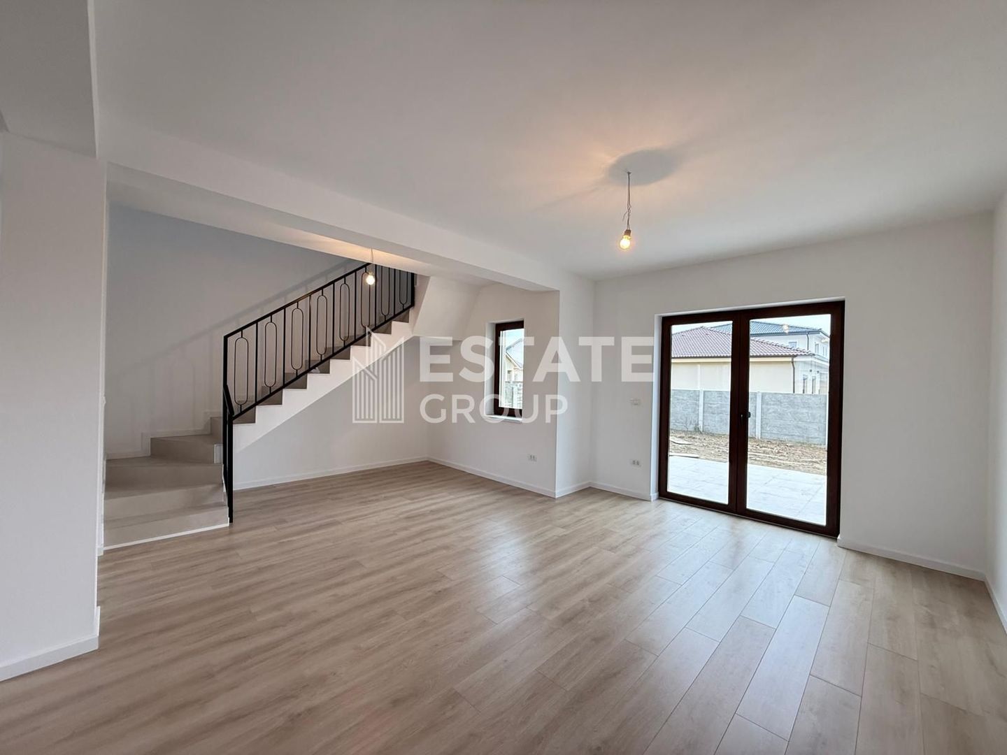 Duplex unit prin camera tehnica Mosnita Noua, pozitie excelenta - Poză 4