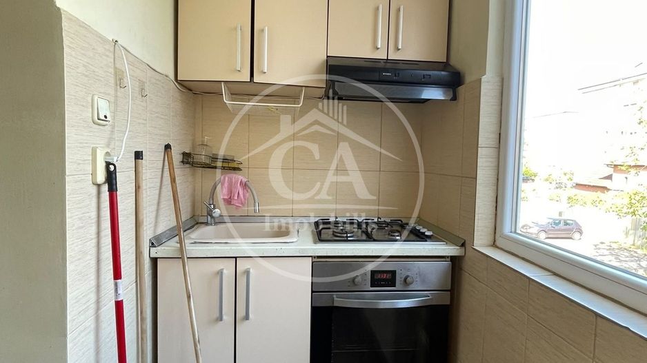 Apartament cu 3 camere de inchiriat in zona Nufarul, Oradea - Poză 11