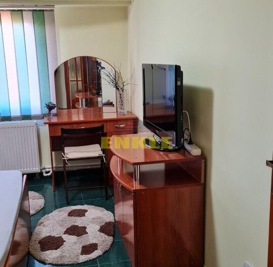 De vânzare apartament cu 3 camere, strada Octav Onicescu - Poză 2