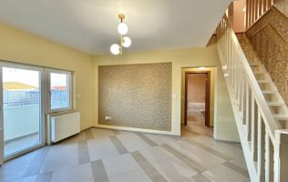 Apartament 2 camere + o cameră mansardată / Calea Șagului