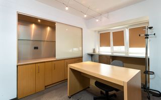 UNIRII FANTANI - 5 camere de vanzare - investitie rara si eleganta - Poză 4