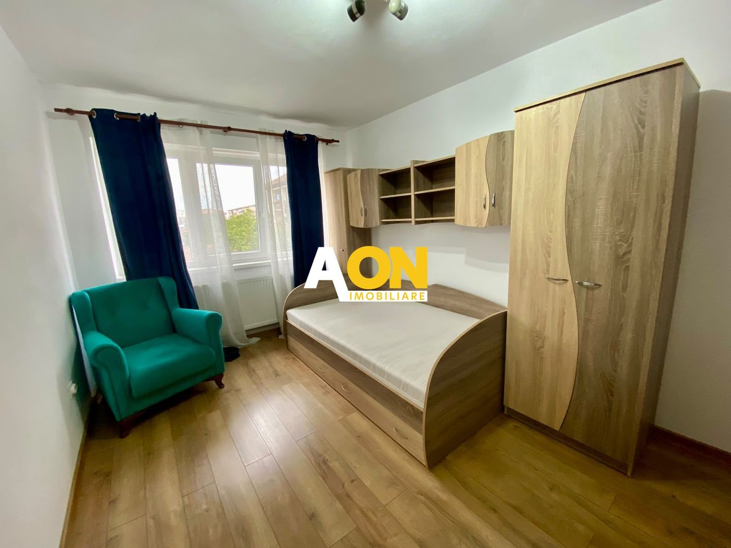Apartament 2 Camere, Cetate, Complet Renovat - Poză 3