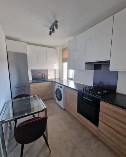 DE INCHIRIAT | Apartament 3 camere | Petrom City - Poză 4