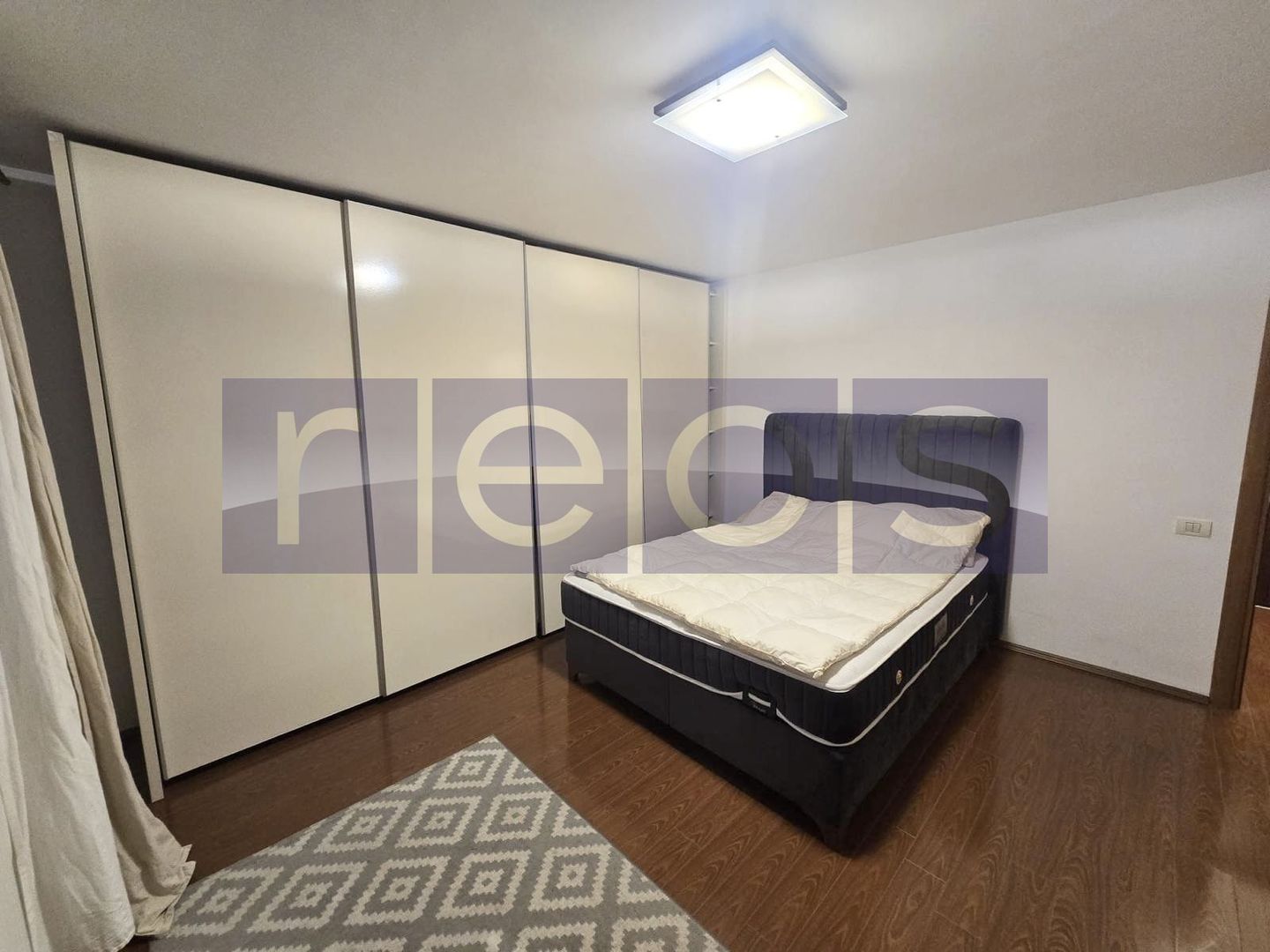 INCHIRIERE GARSONIERA | 40 MP + TERASA 10 MP | METROPOLIS RESIDENCE | CHIBRIT - Poză 2