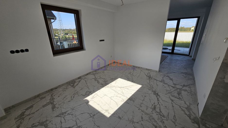 Casa Individuala La Cheie cu 5 camere si 566 mp teren, in Cisnadie - Poză 8