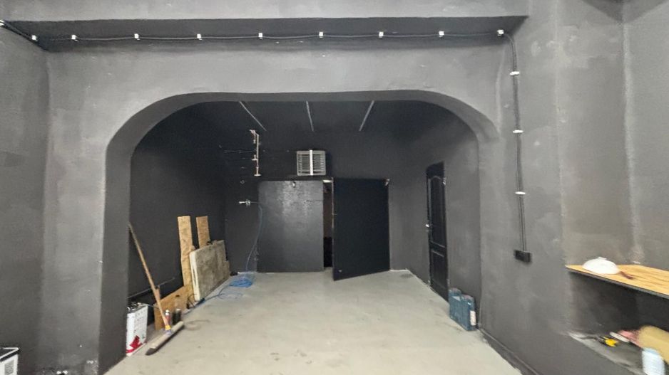 Cladire cu functionalitate mixta situata In Mehala - Poză 2