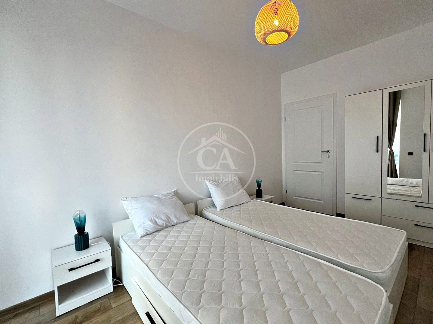 Apartament cu 3 camere de inchiriat in cartierul Luceafarul, Oradea - Poză 10