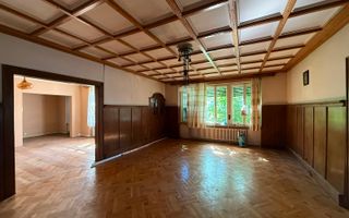 Apartament la casa 4 camere 4 bai 219.5 mp utili si garaj zona Central - Poză 1