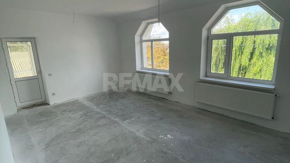 Spațiu comercial Basarabeasca centru 542m2 - Poză 7