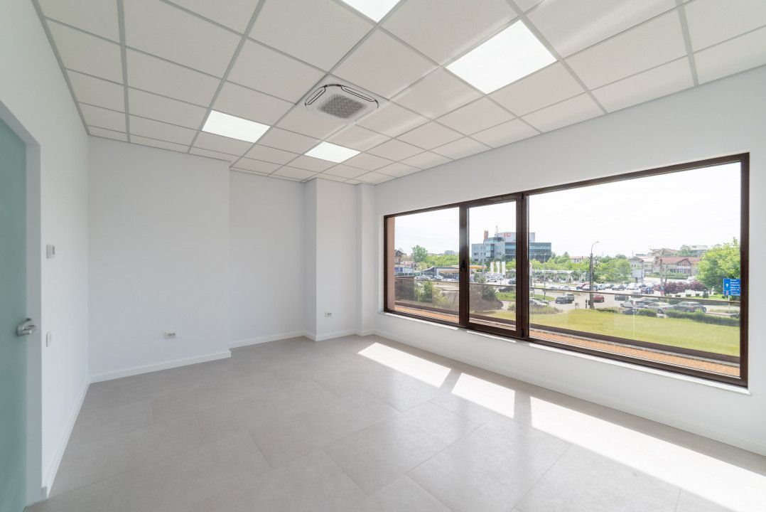 Spațiu comercial generos – 160 mp – poziție premium pe Craiovei! - Poză 5
