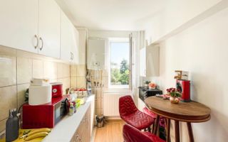 Apartament de 2 camere, modern, etaj intermediar, zona Detunata - Poză 1
