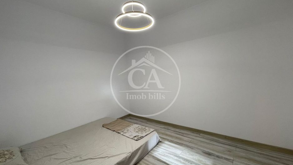 Apartament de vânzare cu 2 camere în zona Velența, Oradea - Poză 3