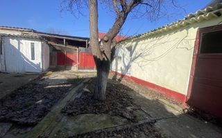 Murfatlar (COD 07)Casă bătrânească locuibilă cu teren de 300 mp - Poză 9