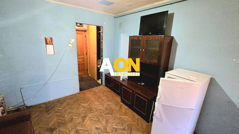 Garsonieră de Vânzare, 24mp, Etaj 3, Zona Cetate - Poză 2