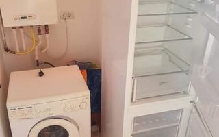 Garsonieră de vânzare în Valea Adâncă, utilată și mobilată complet, cu aer condiționat - Poză 3