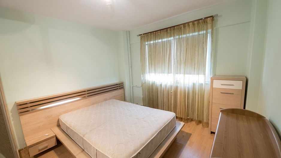 Închiriez Apartament cu 🏡 2 camere, Calea Moșilor, zonă centrală - Poză 4