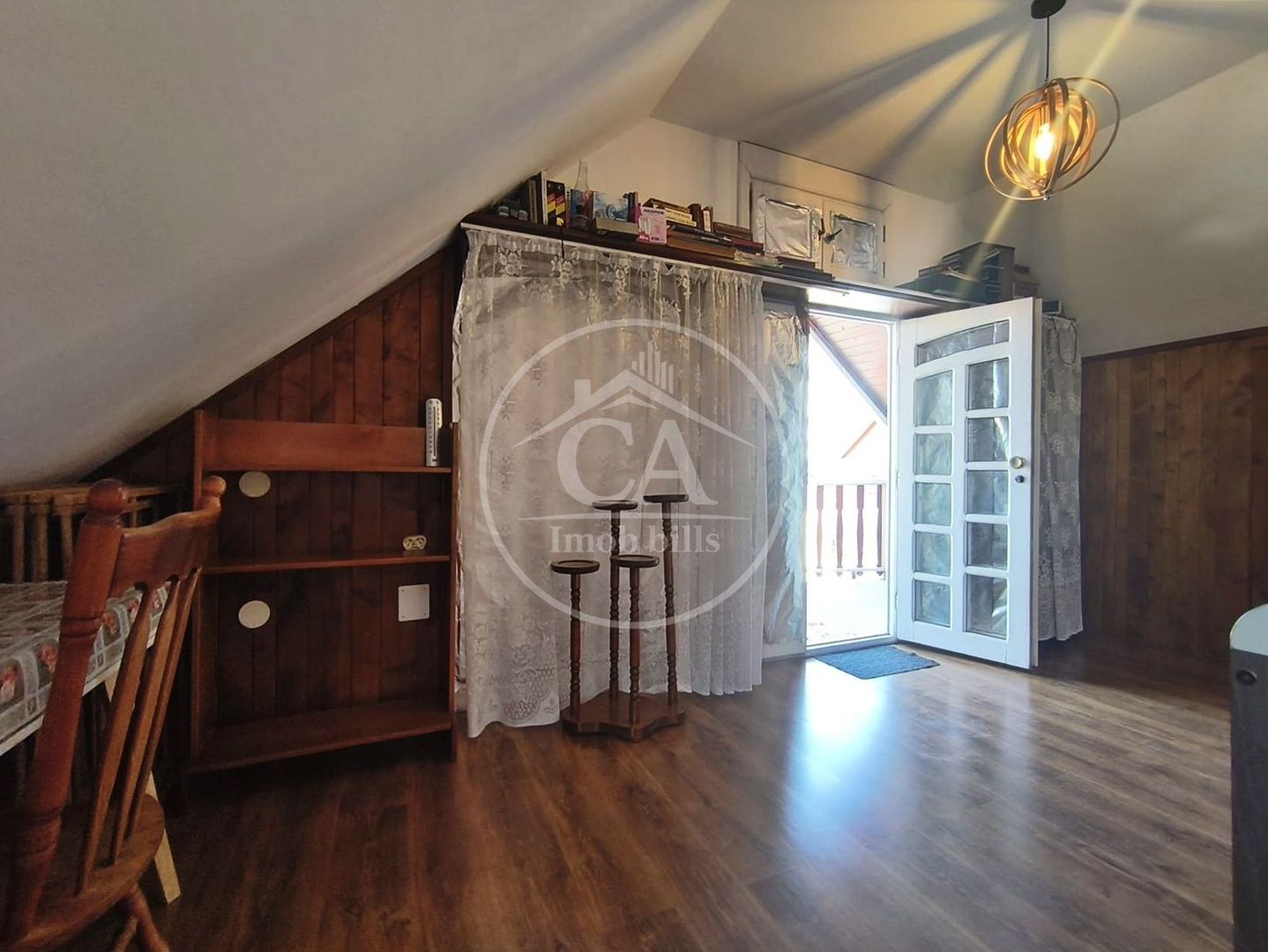 Casa de vanzare cu 3 camere de tip P+M in zona Velenta, Oradea - Poză 3