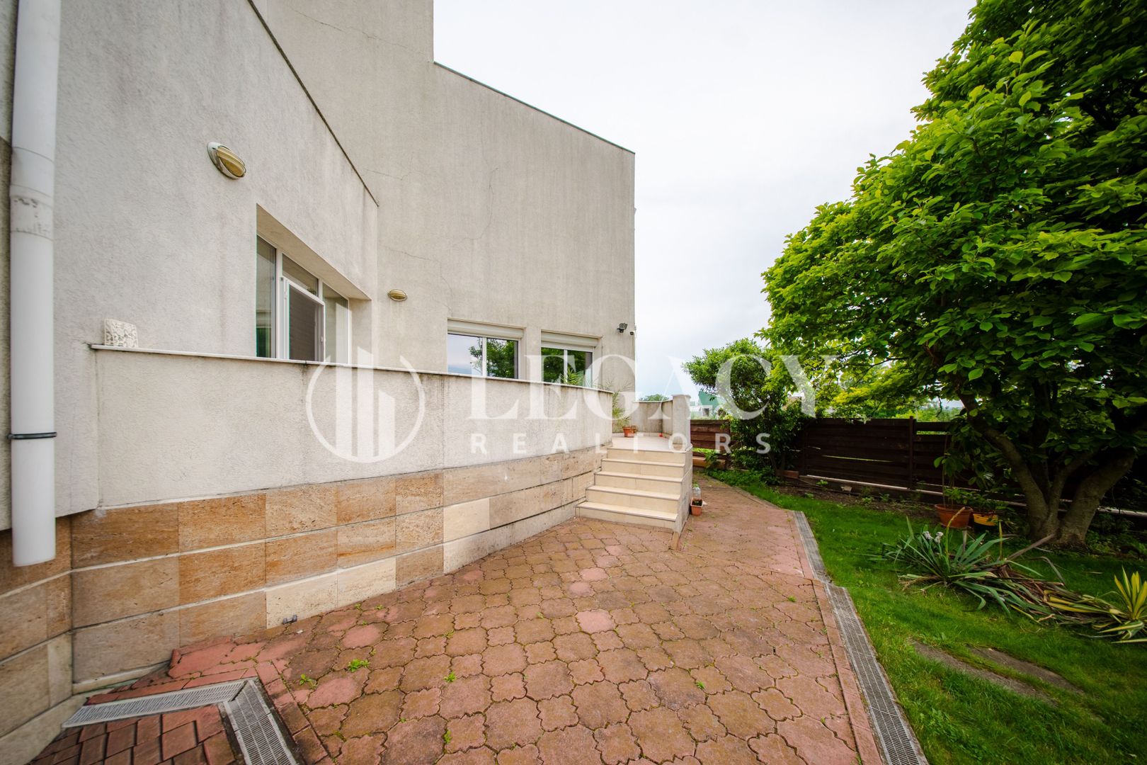 Vilă Exclusivistă în Copou – 680 mp Utili | Teren 1.414 mp - Poză 42