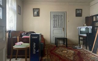 Vanzare casă cu teren generos în Săcueni, la 15 minute de Târgoviște - Poză 7