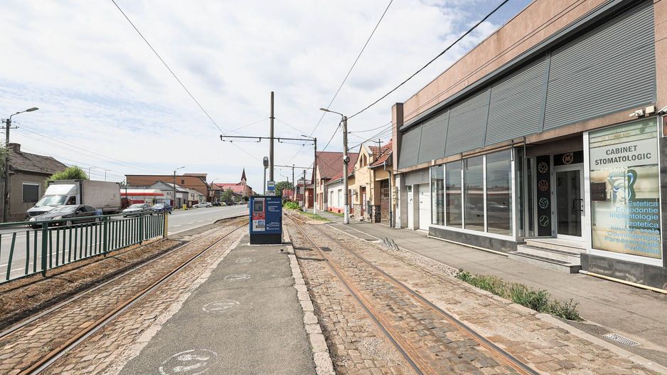 De închiriat spațiu comercial 85 mp în Grădiște – cu vitrină stradală - Poză 4