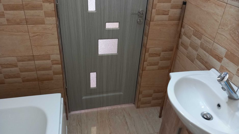 vand casa in cartierul titulescu - Poză 4