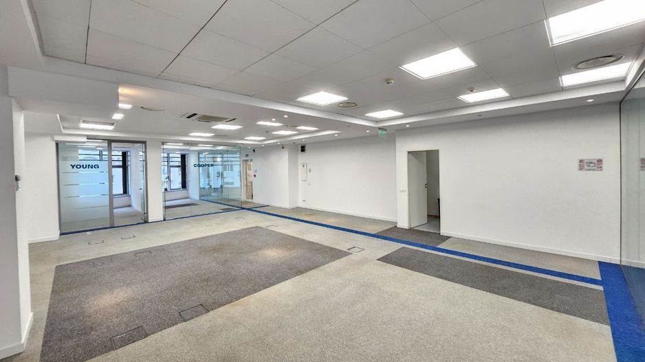 Spatiu de birouri, Universitate - Poză 3