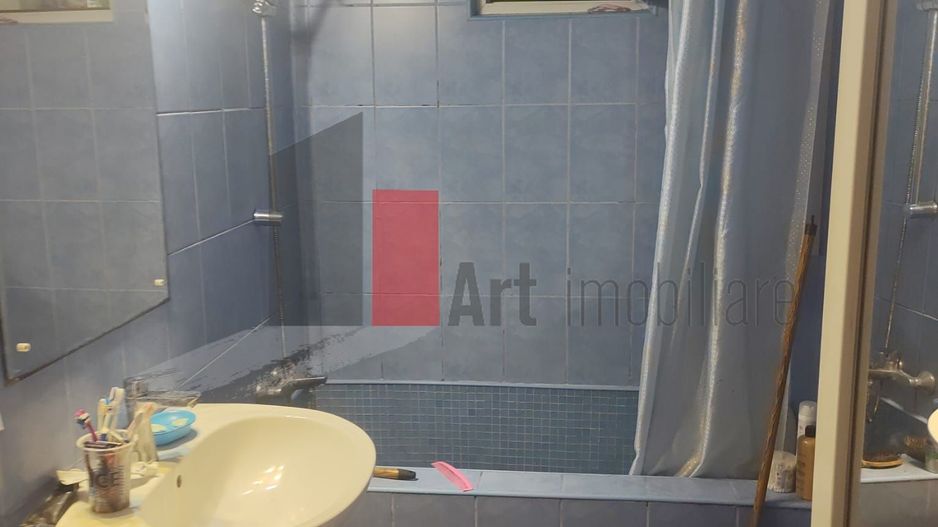 Vânzare apartament 3 camere Bd. Obregia - Turnu Măgurele - Poză 13