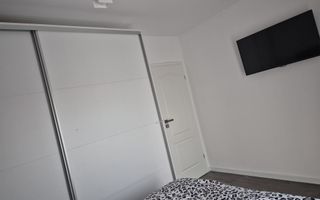 Apartament 2 Camere Ultrafinisan, Modern Mobilat – Etaj 3, Parcare. - Poză 3